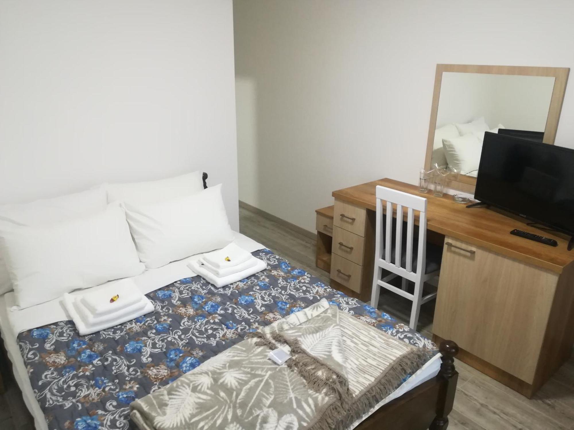 Karavan 123 Raska Bagian luar foto