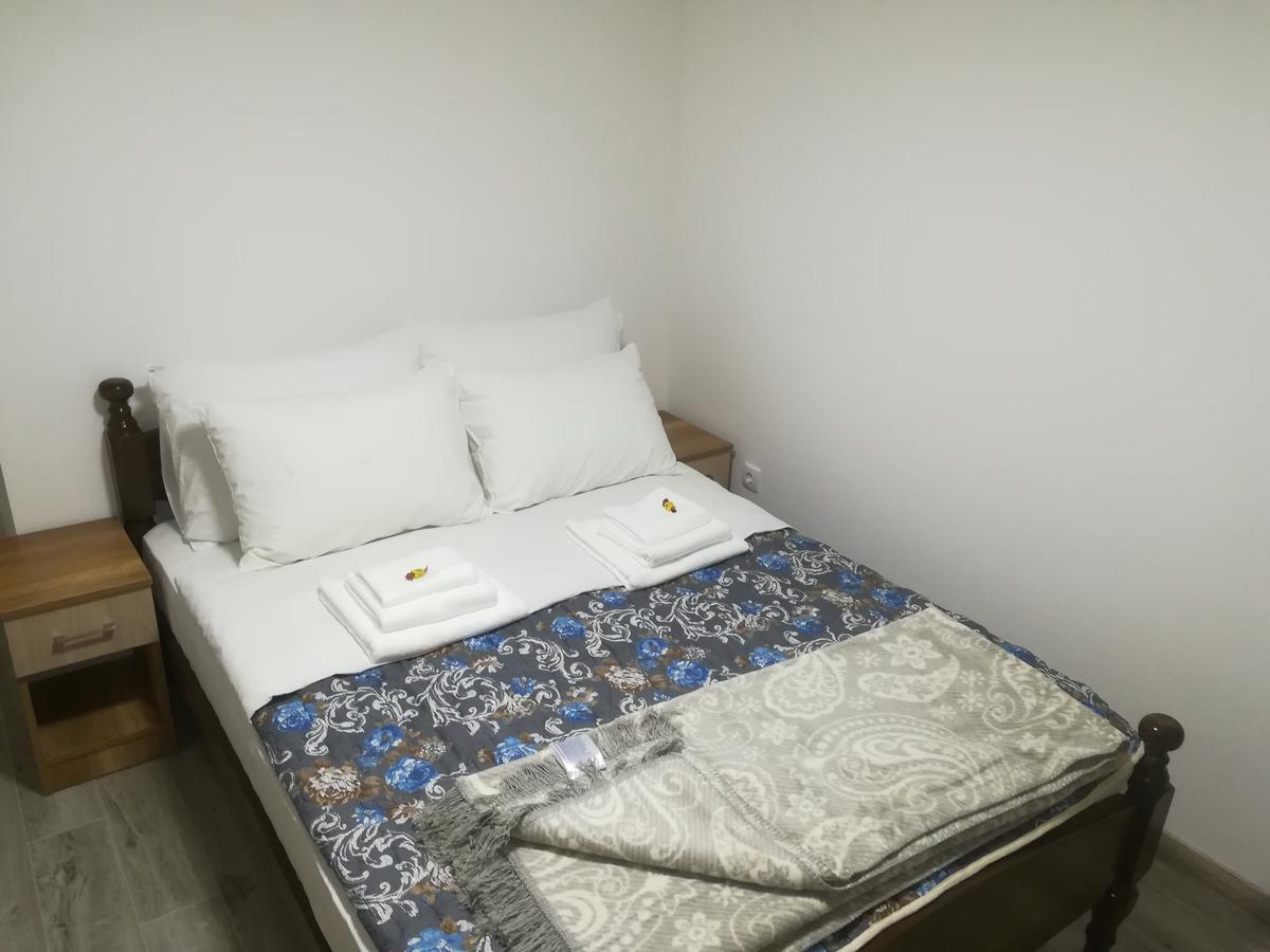 Karavan 123 Raska Bagian luar foto